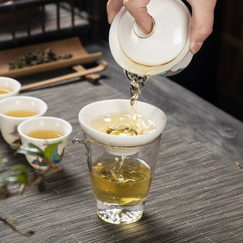 QZ-XH茶具套装金福盖碗+4杯+匠心手提盒